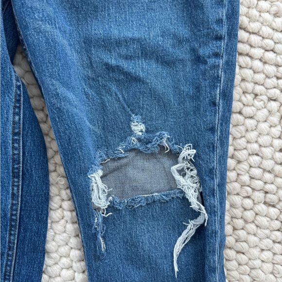 Abercrombie & Fitch Curve Love Ultra High Rise 90s Straight Jean Medium Wash - Picture 3 of 6